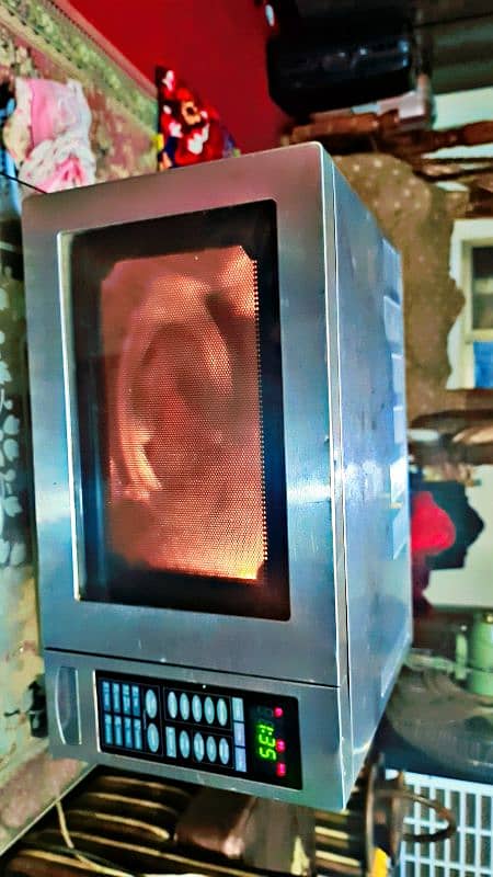 TCM Microwave 4