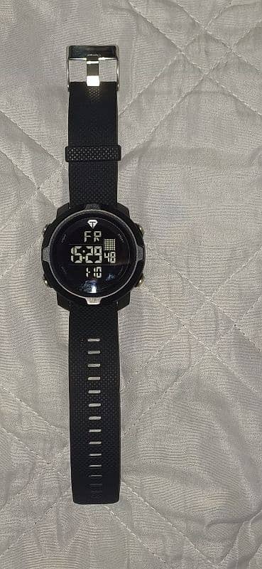 TOMI T-211 Sports Watch 3