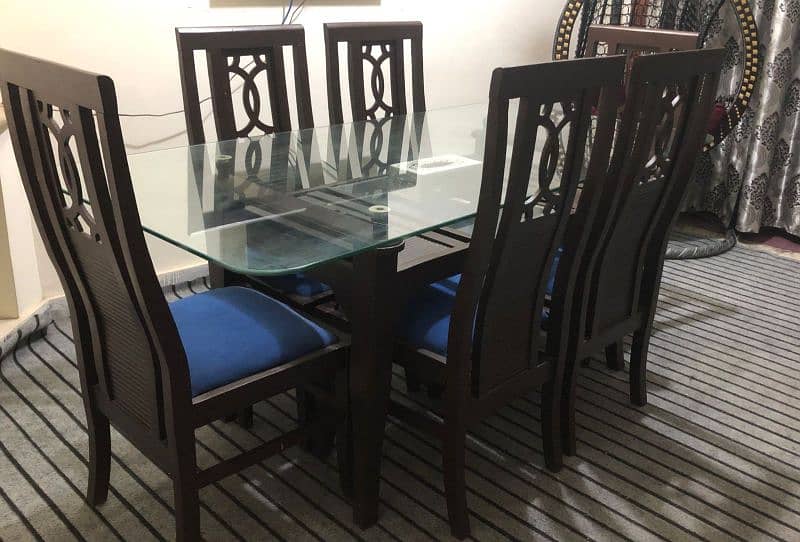 Dining table for sale 1