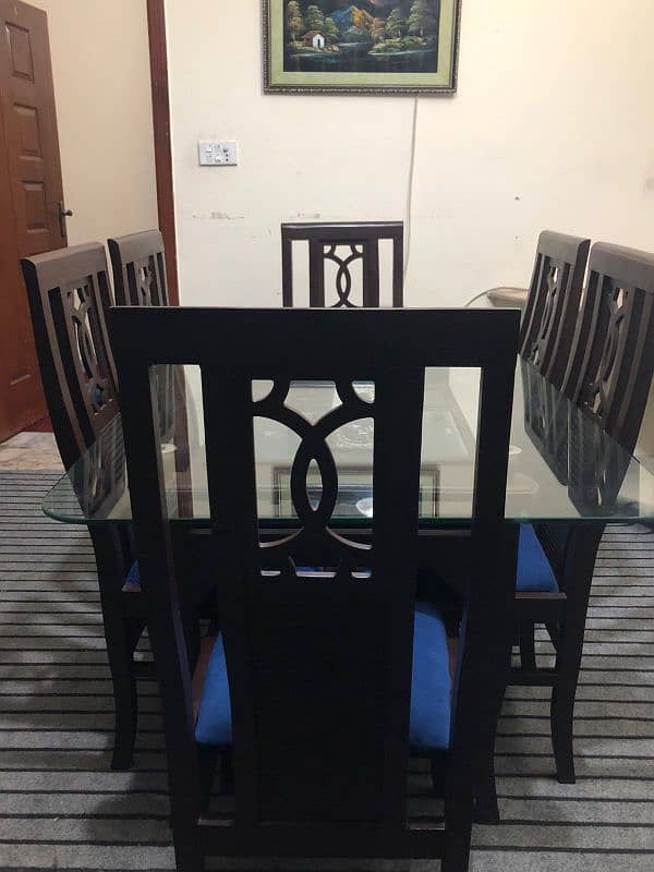 Dining table for sale 2