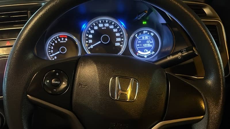 Honda City 2022 4