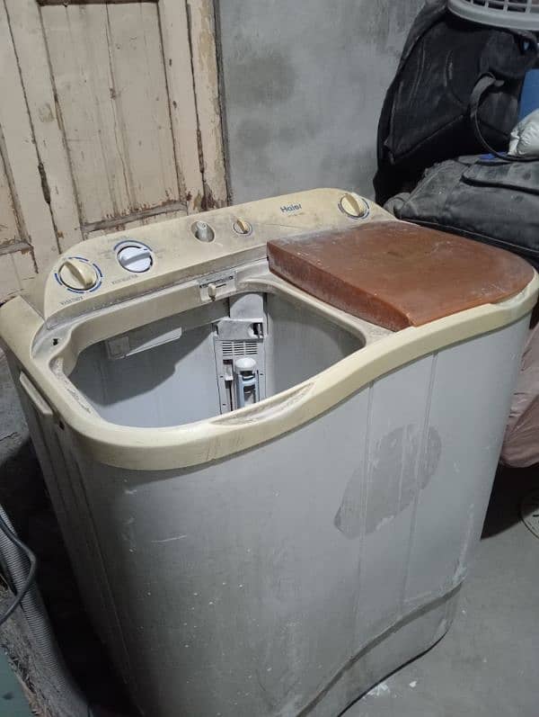 Haier Washing Machine Used 3