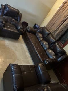 leather Style sofa set in excellent conditin slightly used