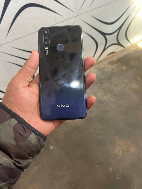 vivo y15 4/64 0