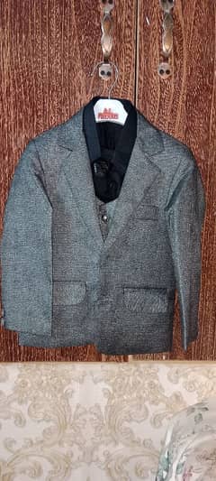 3 years pent coat with shirt & waist coat