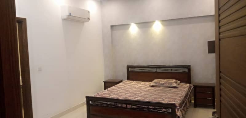 Furnished Flat Room for rent in dha phase 8 ex park view 8