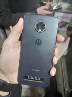 Moto Z4 New conditon 4GB 128GB Seald set Pta approved 2 days battry