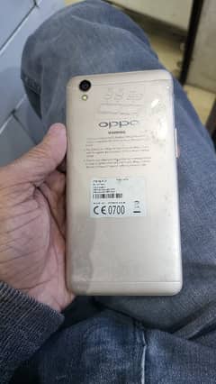 Oppo a37 pta official approved double SIM 2/16gb with box charger. .