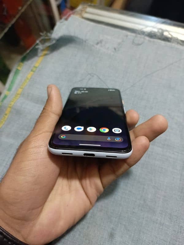 google pixel 4a 6