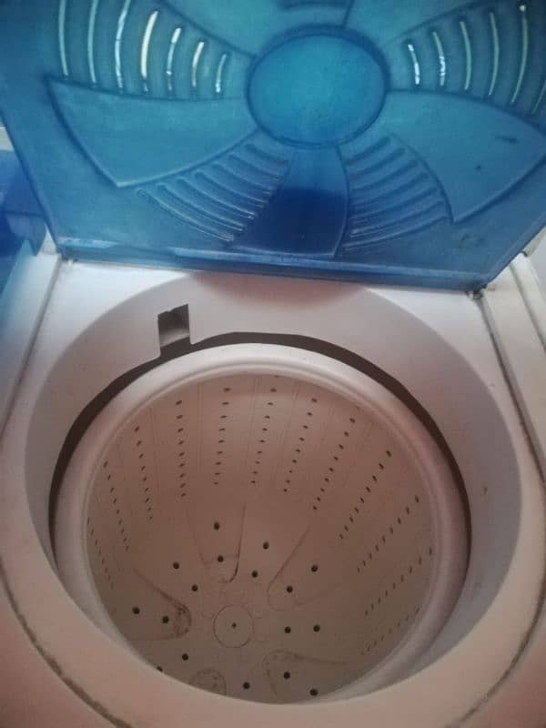 Boss washin machine and dryer 4