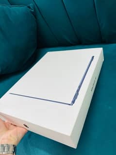 Macbook air m3 brand new