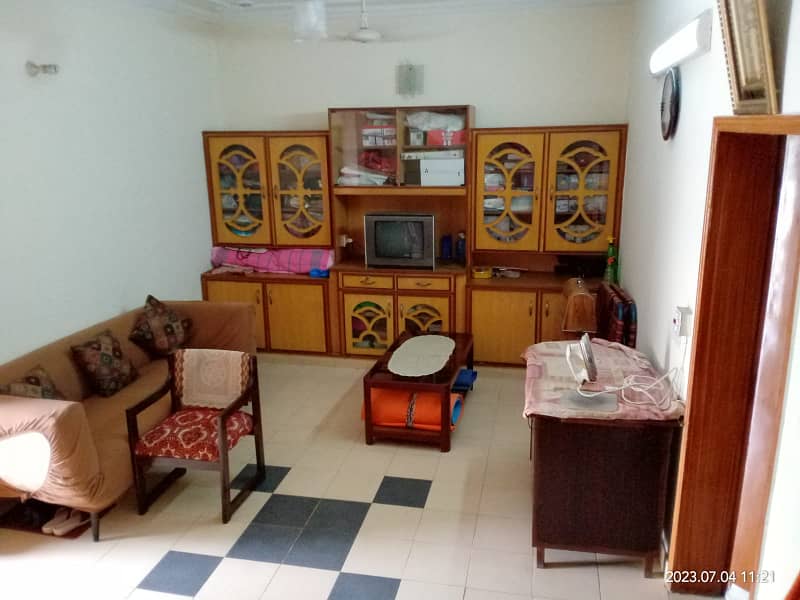 5 MARLA BEAUTIFUL HOUSE FOR SALE IN JOHAR TOWN 0