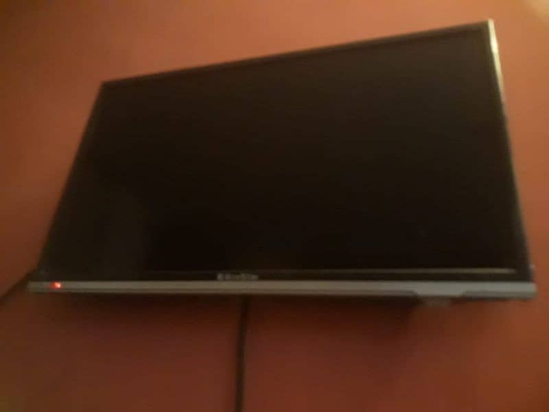 24 inch ecostar Led Half pannel working 0