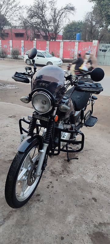 Suzuki GS 150SE Modified for Sale 0