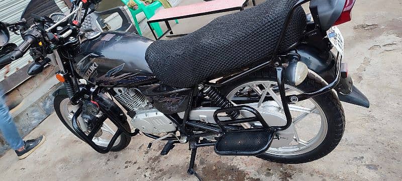 Suzuki GS 150SE Modified for Sale 11