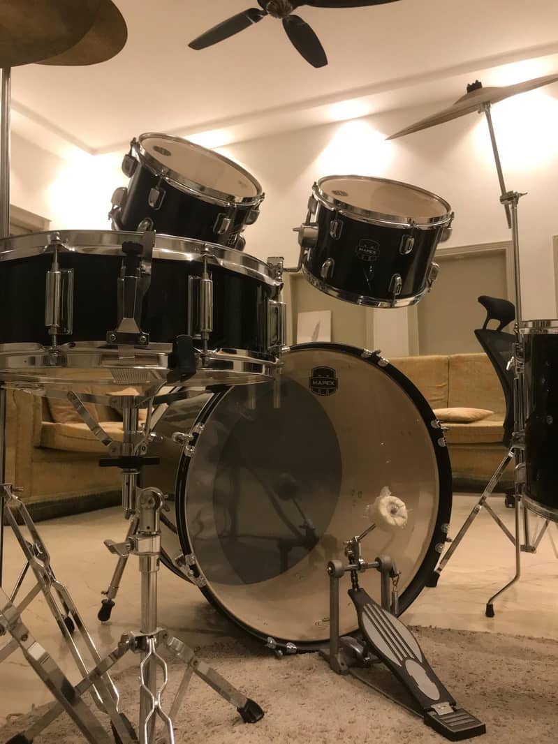 Professional Mapex Drum kit - Black 3