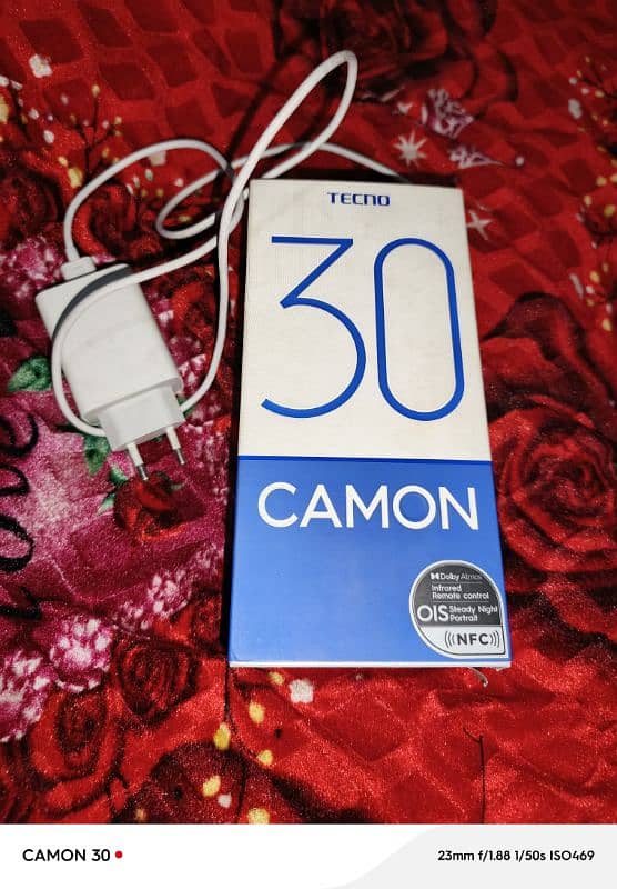 TECNO CAMON 30 12+12/256 with box charger 3