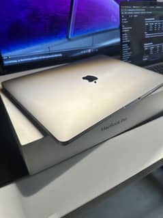 MacBook Pro 2019 Model a2159