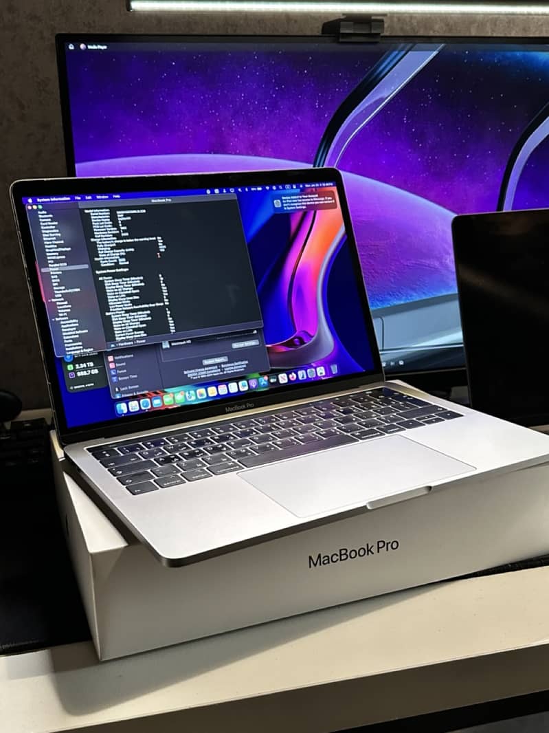 MacBook Pro 2019 Model a2159 3