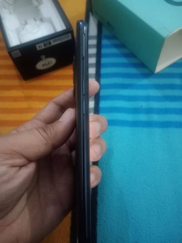 OPPO Reno 6 4G 5