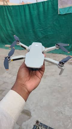 DJI