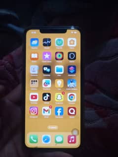 I phone 11 pro max 64gb