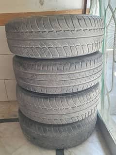 Used tyres of size 195/15R