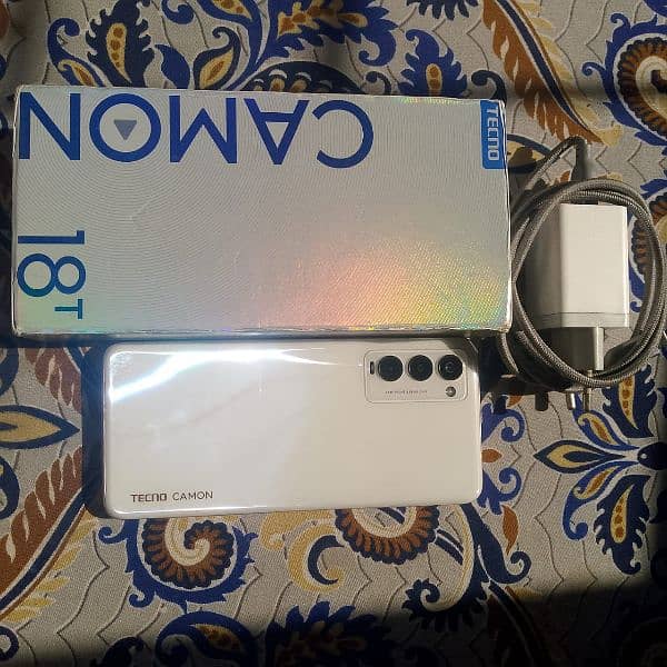 Tecno camon 18T with complete accessories 3