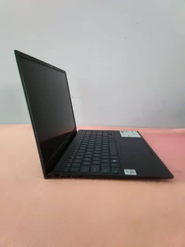 Asus Zenbook 14 10th Generation 6