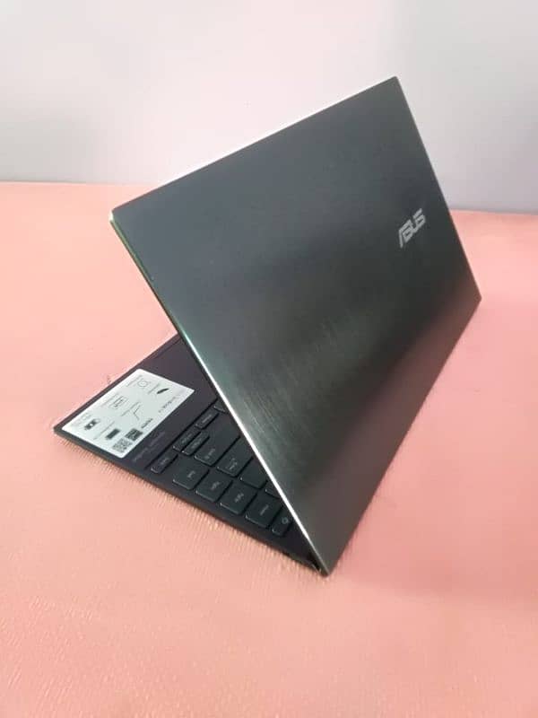 Asus Zenbook 14 10th Generation 7