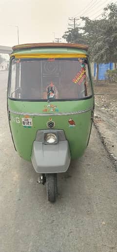 Riksha chenchi 2011model Gas wala 9/10 condition