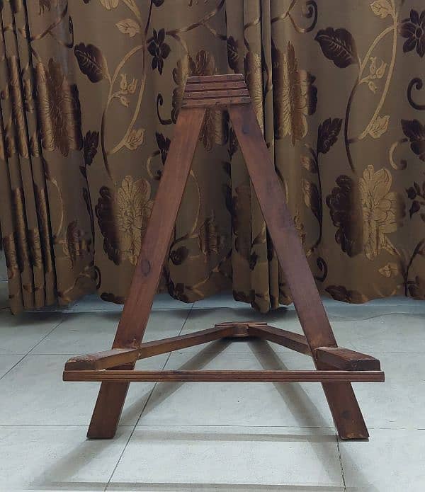 Wooden Guitar Stand 4