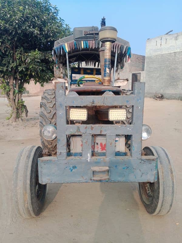 Ford tractor 8