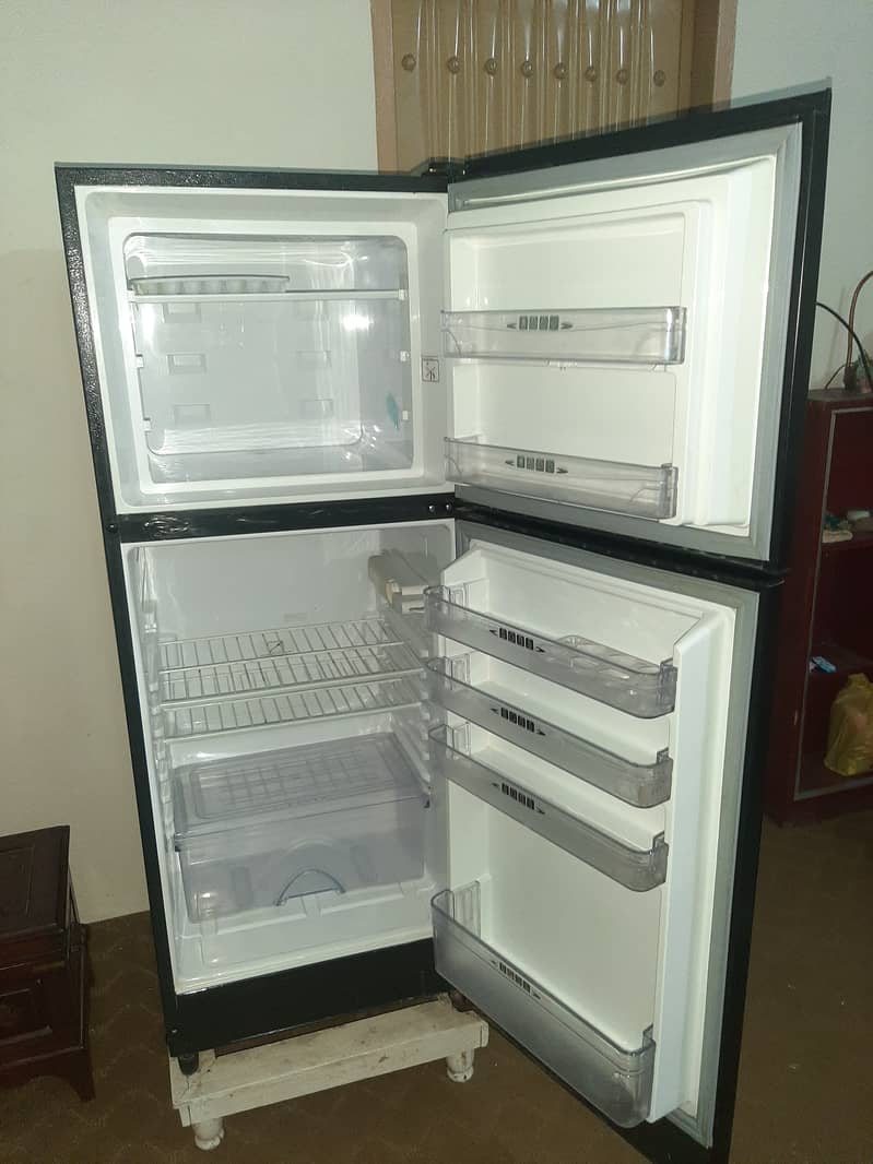 Fridge for sale 4