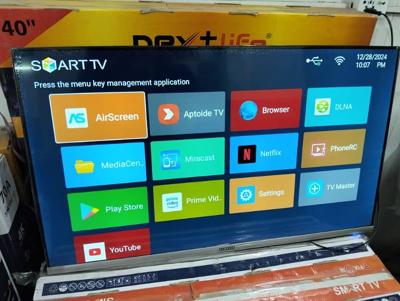 32 inch Samsung Led Tv Smart 8k box pack 3 years warranty  03024036462 1