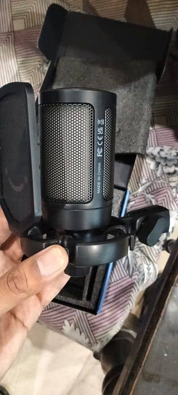 Fifine Professional Microphone 2