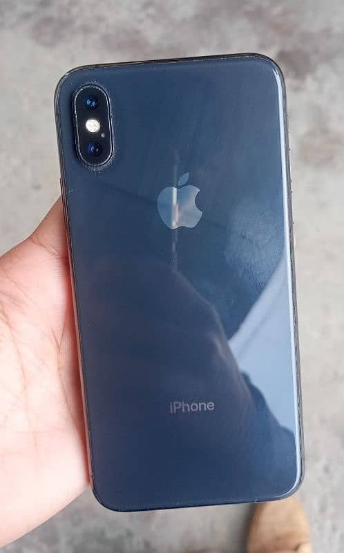 iPhone XS 64 GB LLA Non PTA 1