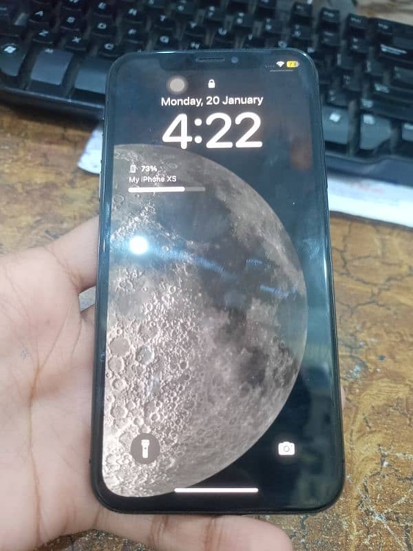 iPhone XS 64 GB LLA Non PTA 4