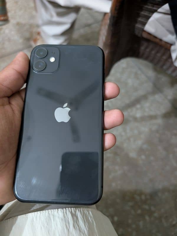 Iphone 11 128 gb official PTA Approved 1