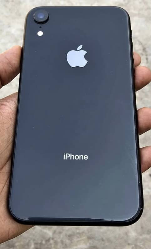 iPhone XR 2