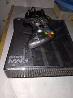 Limited Edition Xbox 360 Slim bundle