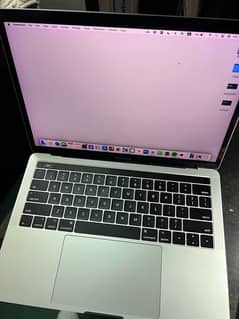 macbook pro 2017 i5 13inch