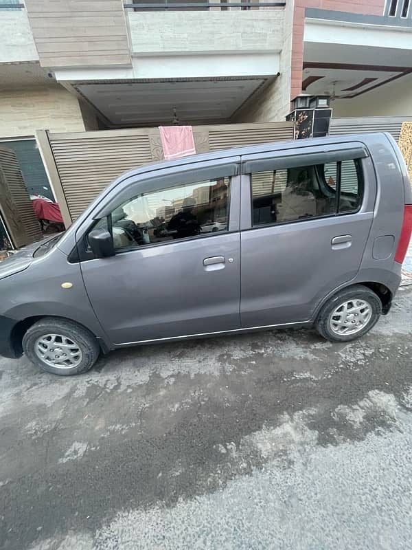 Suzuki Wagon R 2018 5