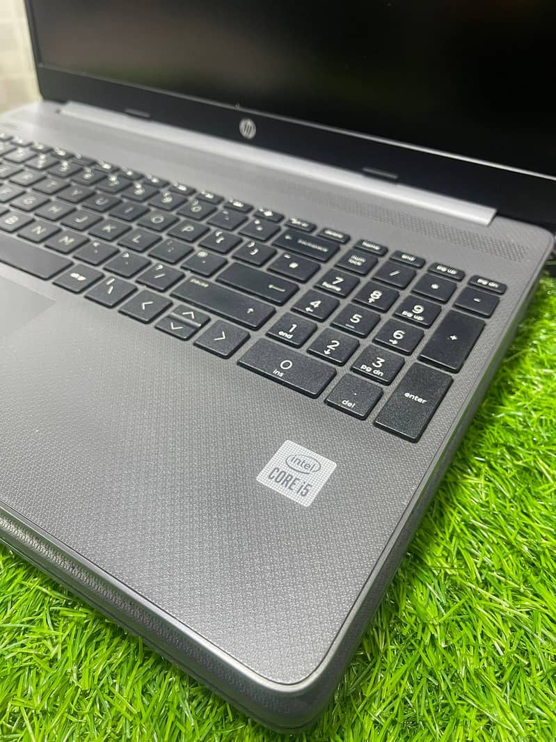 HP 250 G8 Notebook  (0322-8832611) 2