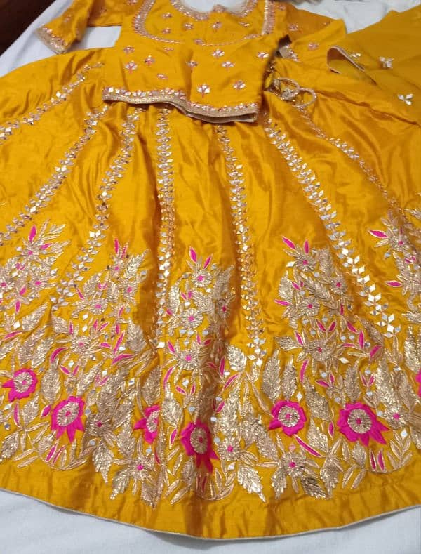 mehndi dress 4