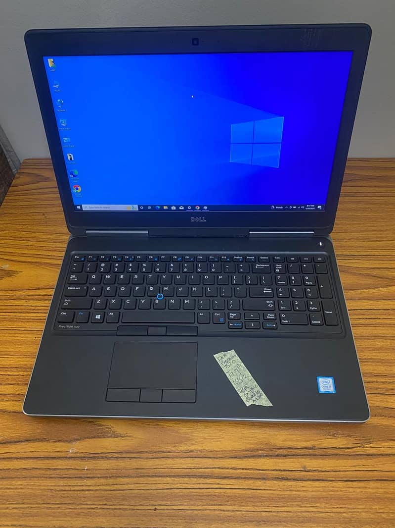 Dell Precision 7520 Workstation Core i7 7820HQ 1