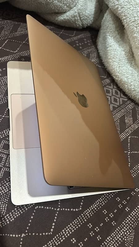 Macbook Air M1 256GB 3