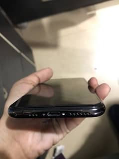 iPhone XS non pta best condition 10/10 negotiable.