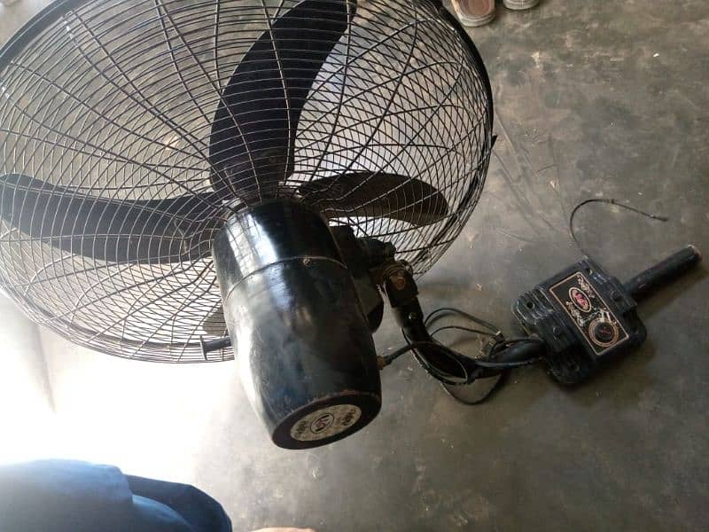 S T Bracket fan 5