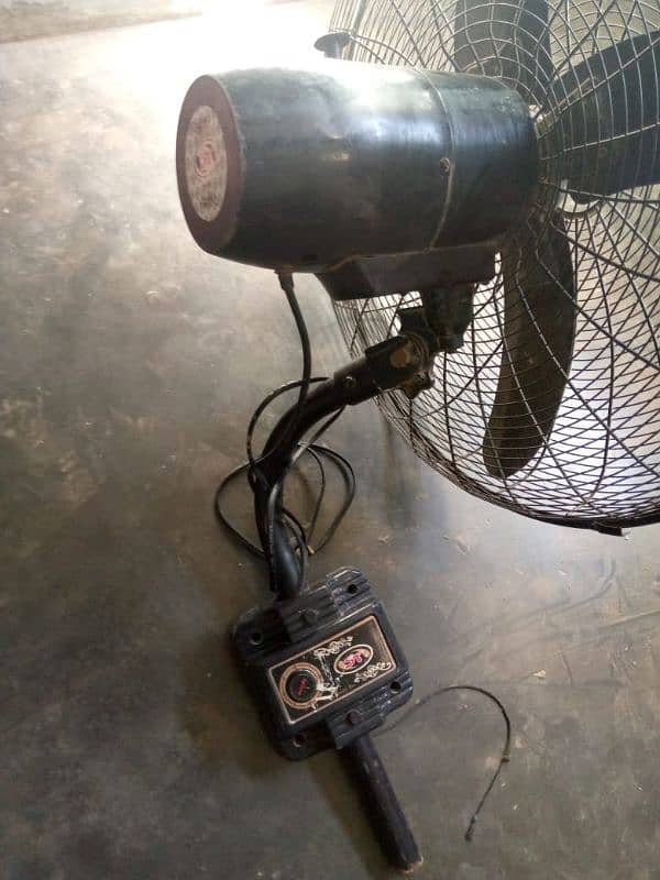 S T Bracket fan 6